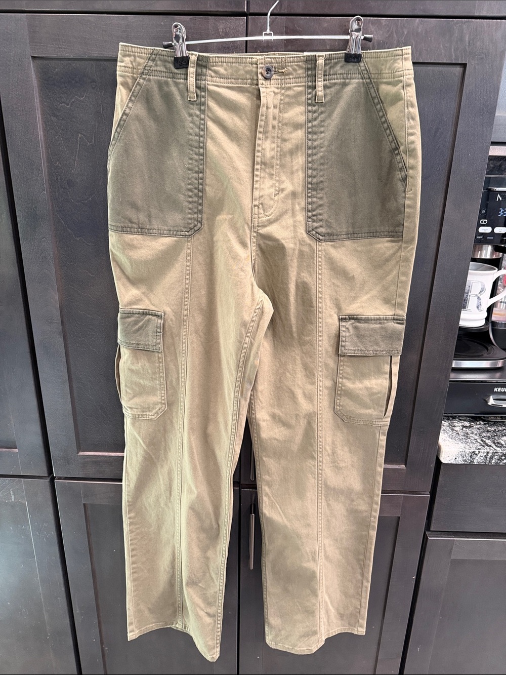 a.n.a Women's 2-toned Olive Green Highest Rise Vintage Straight Cargo Pants